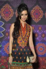 Shraddha Kapoor models for Anita Dogre_s Global Desi in Mehbob on 8th July 2011 (25).JPG